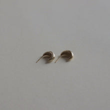 將圖片載入圖庫檢視器 K230801 - 925 Matte Moon Earring
