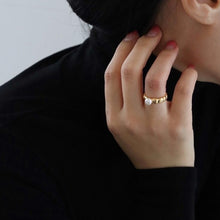 將圖片載入圖庫檢視器 Gold Pearl Ring
