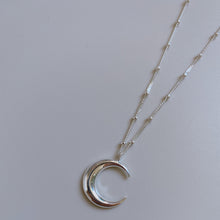 將圖片載入圖庫檢視器 925 Silver 16&quot;Moon Necklace
