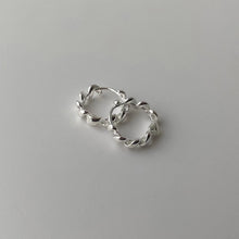 將圖片載入圖庫檢視器 925 Silver Basic Earring
